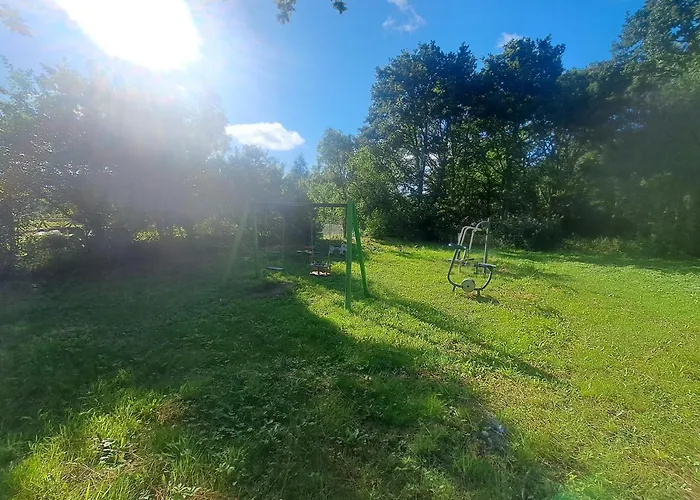 Wilcza 4 Bezowy Semesterbostad